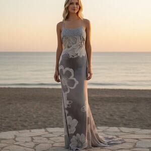 Luca Luca Maxi Gown Silver/Gray/White Beaded Sequined Floral Train Lined Sz 8